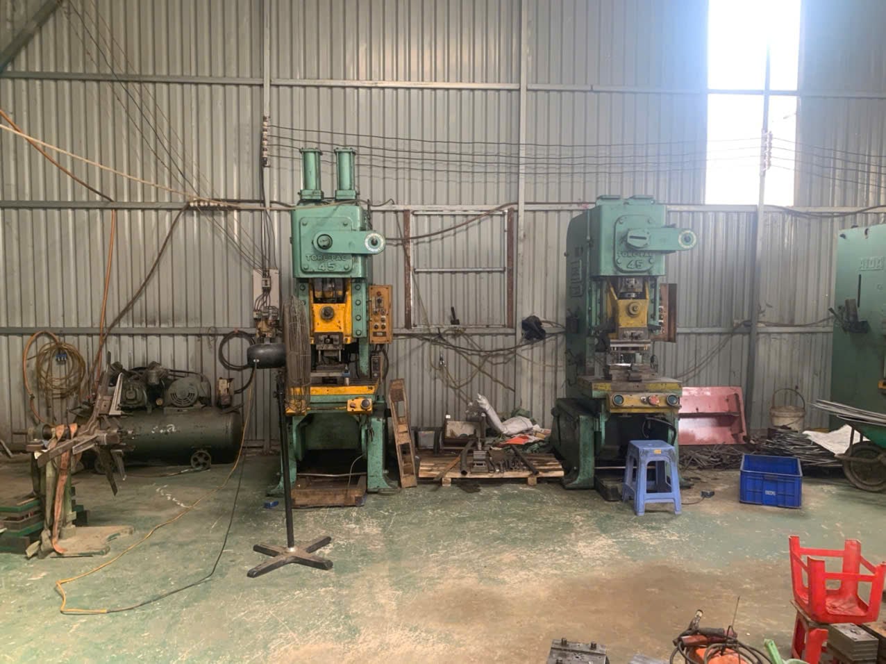 Stamping machines 2.jpg